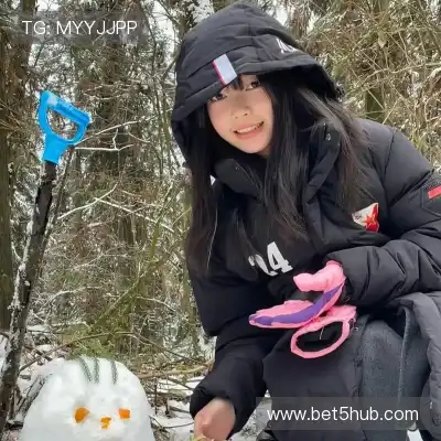 邬芸意